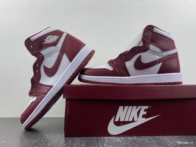 Reps TB 1 Team Air High Red Jordan OG DZ5485-160 0415